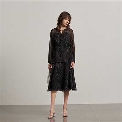 ¿Cuál es la mejor manera de quitarle las bolitas a una falda de cachemira?